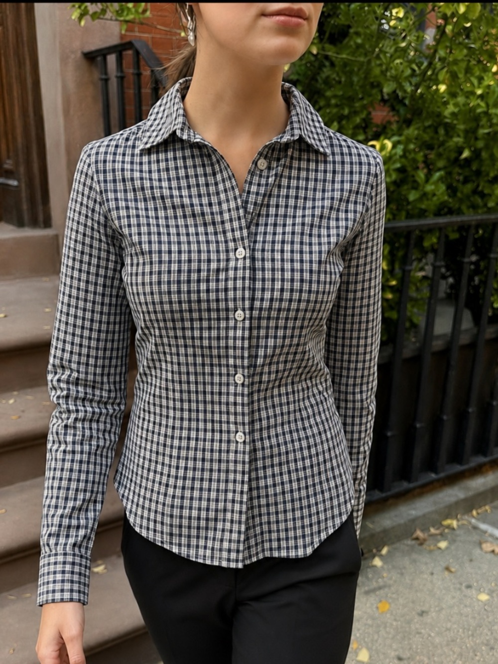 NWOT Millie Brandy Plaid Button Up Fitted